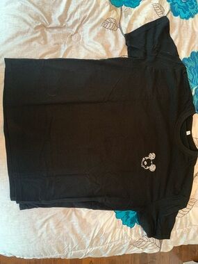 Solid Black Crewneck Tee with Size Tag